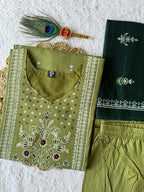 Pista Cotton Mirror Work Straight Suit Set