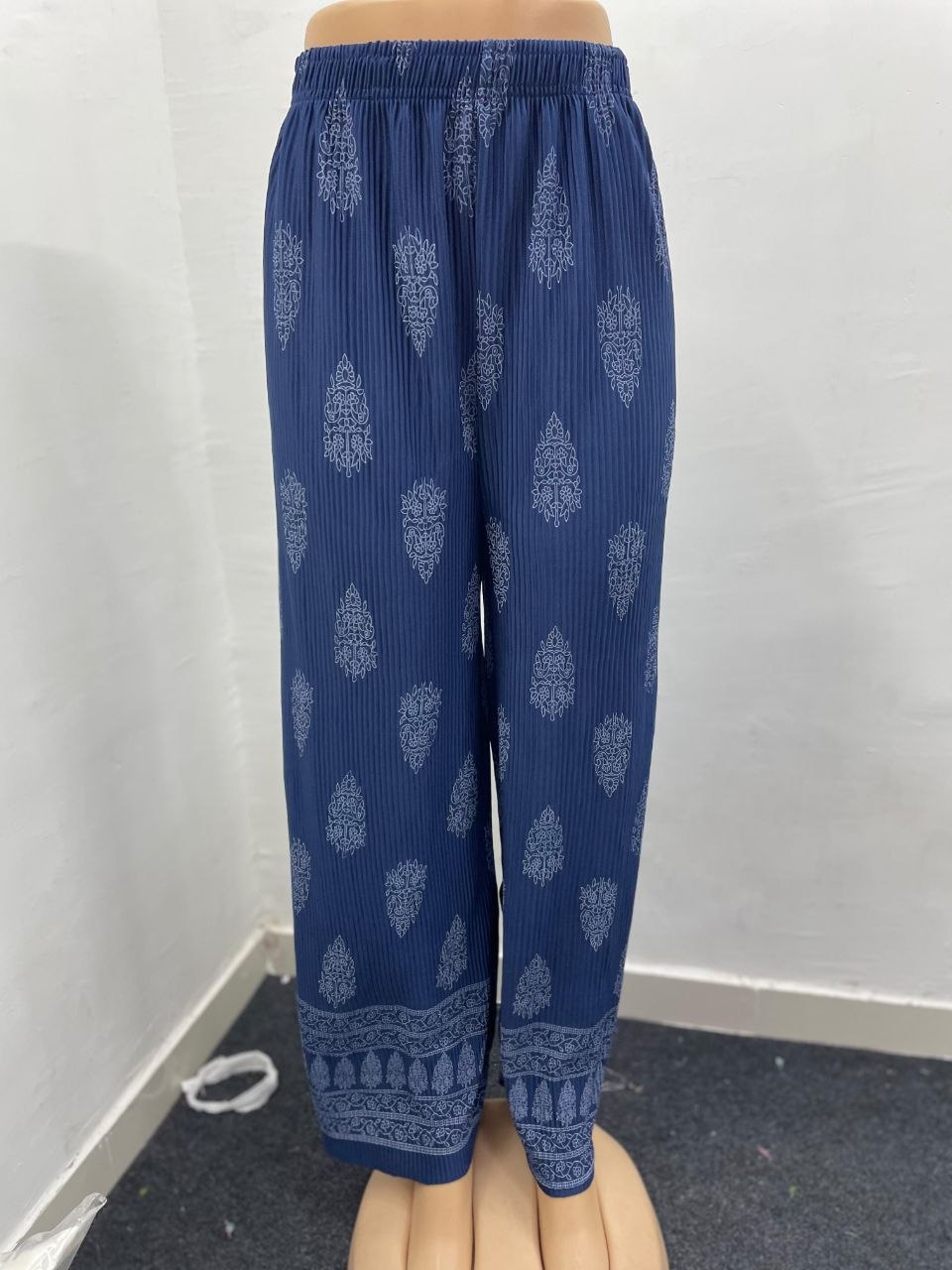 New Comfy Printed Pleated Palazzo