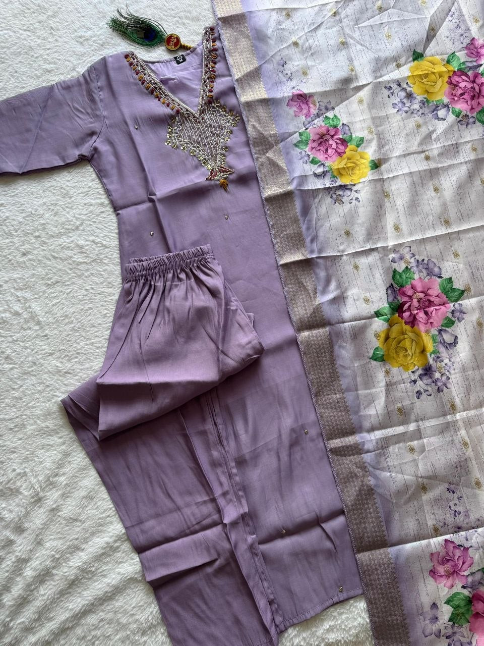 Lavender Mul Chanderi Handwork Suit