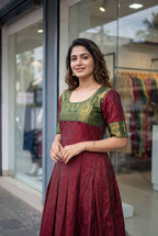 New traditionally Gown For festival Season