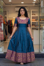 New traditionally Gown For festival Season