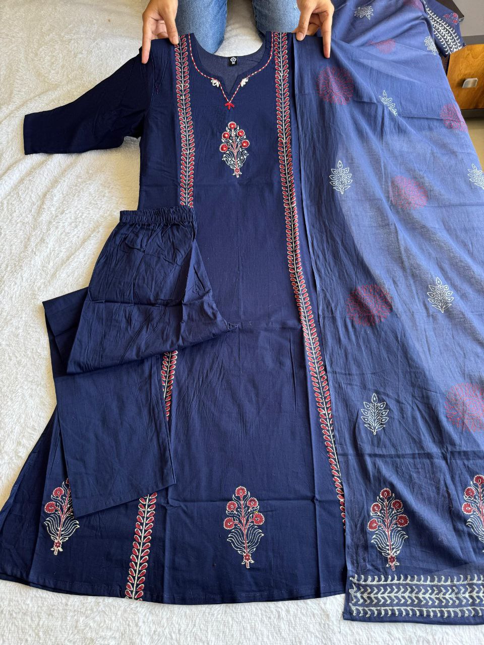 New Cotton Aline Thread Work Suit Set