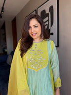 Pure Mul Chnaderi Embriodery Suit Set
