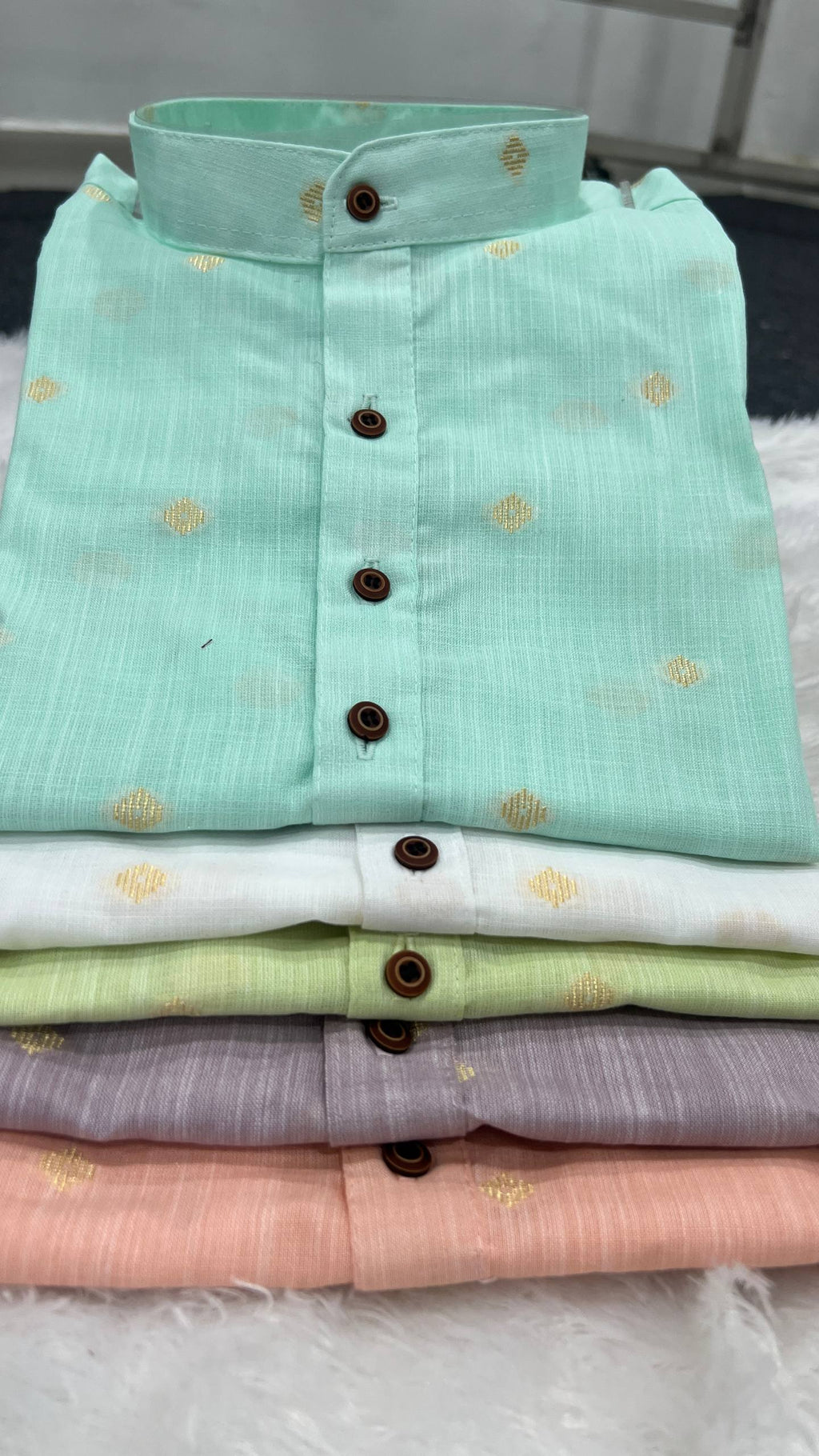 Men's Linen Cotton Half Sleeve Casual Wear Kurta