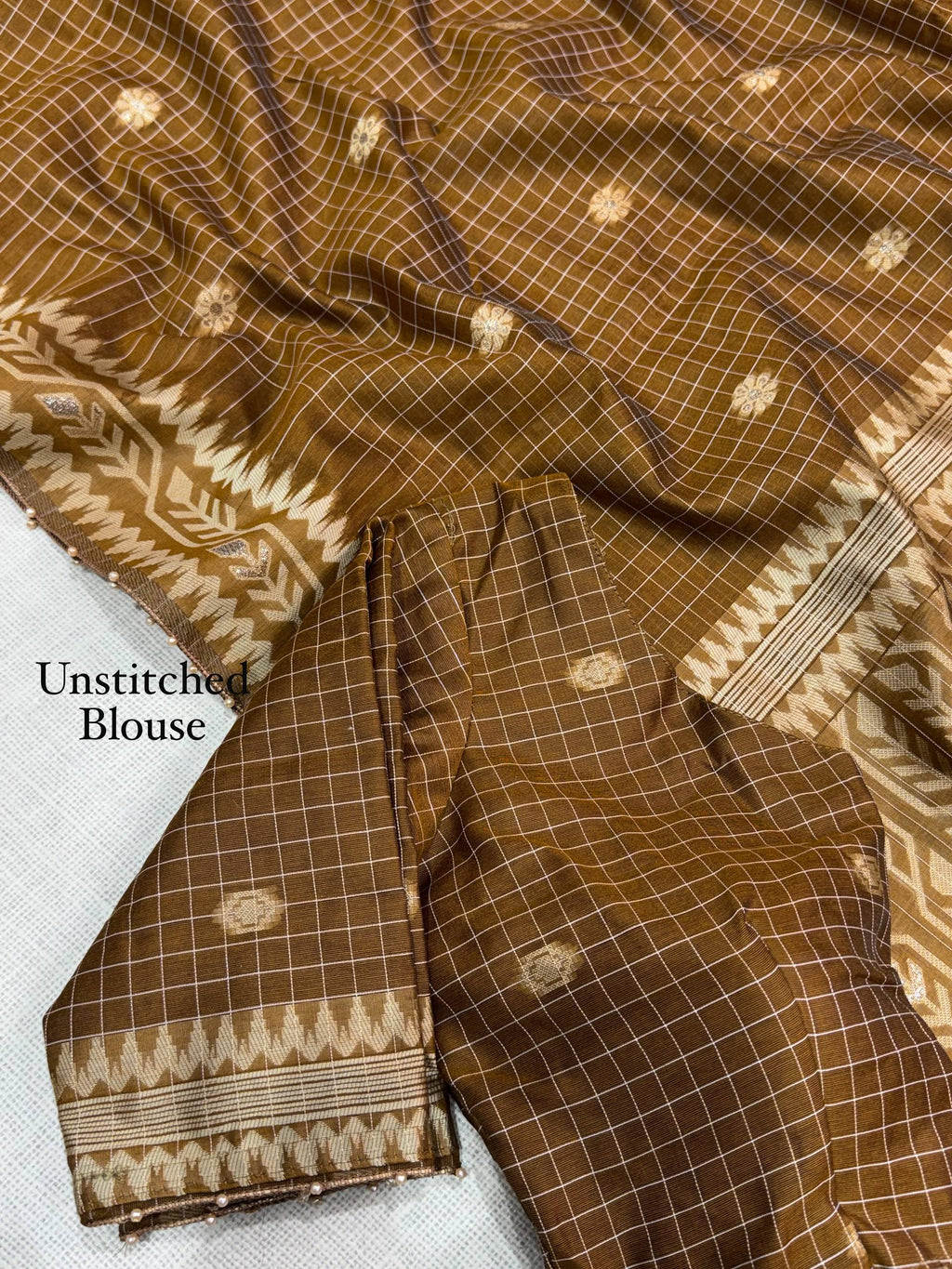 Premium Linen Cotton Jacquard Saree